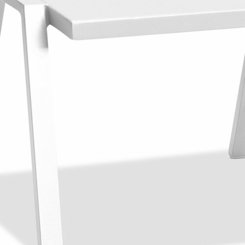 22 X 18 X 16 White Aluminum Side Table 22 X 18 X 16 White Aluminum Side Table