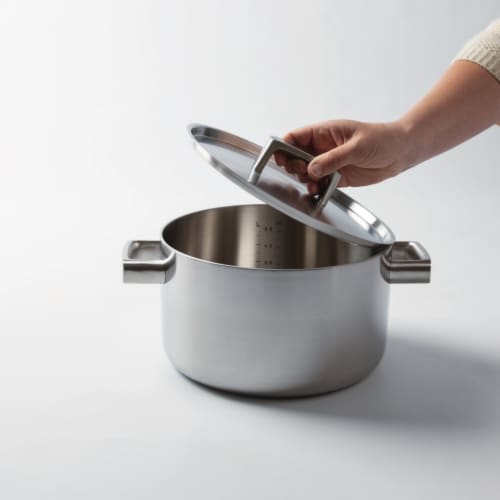 BergHOFF Stainless Steel 5-Ply Covered Stockpot Perspective: top