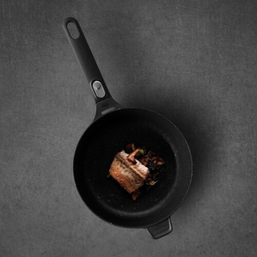 BergHOFF Cast Aluminum Saute Pan with Cover - Black Perspective: top