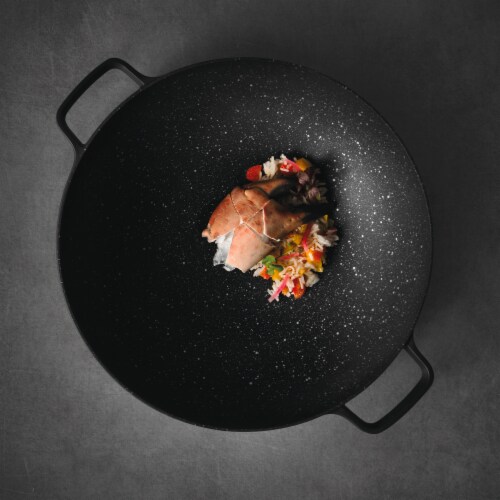 BergHOFF Gem Cast Aluminum Nonstick Covered Chinese Wok Perspective: top