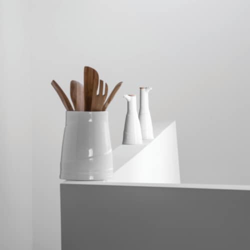 BergHOFF Porcelain Jar With Lid - White Perspective: top