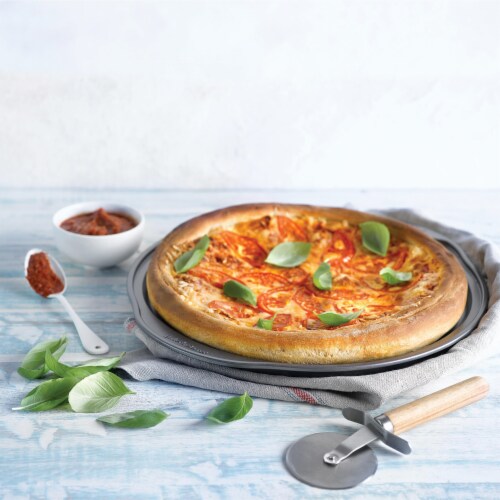 Wilton Bake it Better Steel Non-Stick Pizza Pan, 16-inch