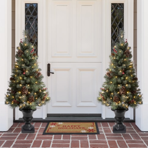 Glitzhome 4 Feet Flocked Christmas Tree With 100 Warm White Light, Pinecone and Berries Perspective: top