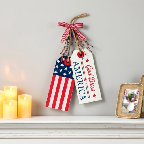 Glitzhome 19.5 H Wooden Patriotic/Americana Doorknob Hanging Decor Perspective: top