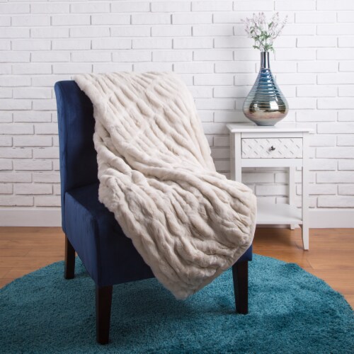 Glitzhome Thick Faux Fur Luxury Elastic Throw Blanket - Beige Perspective: top