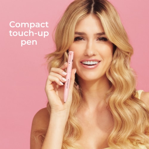 MCoBeauty® Super Pen 4-in-1 Liner Perspective: top