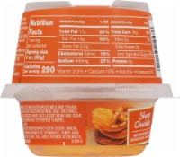 President Spreadable Sharp Cheddar Cheese with Pretzels Perspective: Main