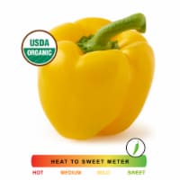 Organic Fresh Yellow Bell Pepper Perspective: Main