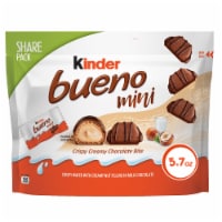 Kinder Bueno Mini Milk Chocolate and Hazelnut Cream Share Size Chocolate Bars Perspective: Main