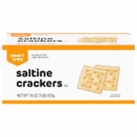 Smart Way™ Saltines Crackers Perspective: Main
