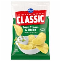 Kroger® Classic Sour Cream and Onion Potato Chips Perspective: Main