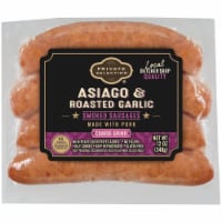 Private Selection® Asiago & Roasted Garlic Smoked Sausages Perspective: Main