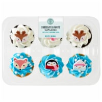 Bakery Fresh Winter Friends Buttercreme Iced Chocolate & White Cupcakes Perspective: Main