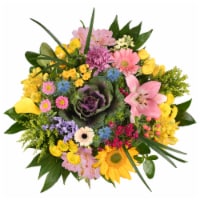 Bloom Haus Garden Bouquet - Red / Green / White