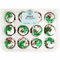 Bakery Fresh Christmas Cupcakes Perspective: Main