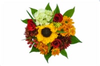 Bloom Haus Golden Ray Bouquet