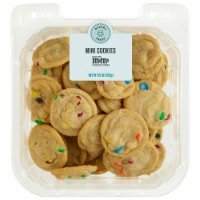 Bakery Fresh Mini M&M Cookies Perspective: Main