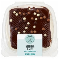 Bakery Fresh 1-Layer Yellow Fudge Cake Square Perspective: Main
