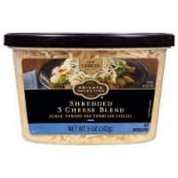 Private Selection® Shredded 3 Cheese Blend Perspective: Main