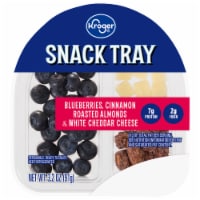 Kroger® Sweet & Crunchy Snack Tray Perspective: Main