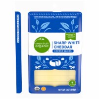 Simple Truth Organic® Sharp White Cheddar Cheese Slices Perspective: Main
