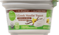 Simple Truth Organic™ Vanilla Bean Greek Nonfat Yogurt Perspective: Main