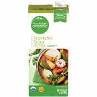 Simple Truth Organic™ Fat Free Vegetable Stock Perspective: Main