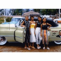 Avanti Press Greeting Card Ladies Posing With Convertible Perspective: Main