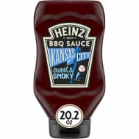 Heinz Kansas City Style Sweet & Smoky BBQ Sauce, Bottle Perspective: Main