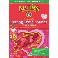 Annie's Organic Strawberry Bunny Fruit Snacks Perspective: Main