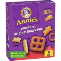 Annie's Organic Assorted Crackers and Pretzels Snack Mix Perspective: Main