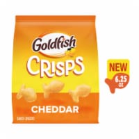 Goldfish® Crisps Cheddar Cheese Crisps Crackers Perspective: Main