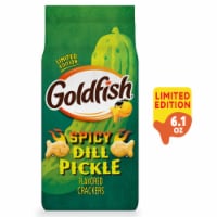 Goldfish® Spicy Dill Pickle Flavored Crackers Perspective: Main