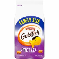 Goldfish Pretzel Crackers Perspective: Main
