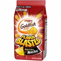 Goldfish Flavor Blasted Kick it up a Nacho Perspective: Main
