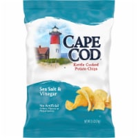 Cape Cod® Sea Salt & Vinegar Kettle Cooked Potato Chips Perspective: Main