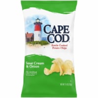 Cape Cod Sour Cream & Onion Chips Perspective: Main