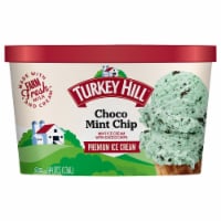 Turkey Hill® Chocolate Mint Chip Ice Cream Tub Perspective: Main
