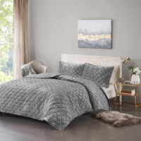 Intelligent Design Intelligent Design Luxe Quilt Lush Face Diamond Pattern, Grey - Twin/Twin