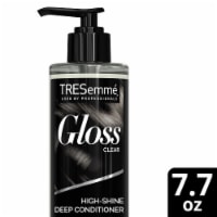 TRESemme® Gloss Clear Conditioner Perspective: Main