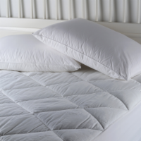 AllerEase Waterproof Allergy Protection Zippered Mattress Protector - White Perspective: Main