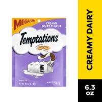 TEMPTATIONS Classic Creamy Dairy Flavor Crunchy and Soft Adult Cat Treats