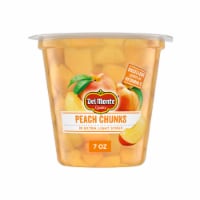 Del Monte Yellow Cling Peach Chunks in Extra Light Syrup Fruit Cup Perspective: Main