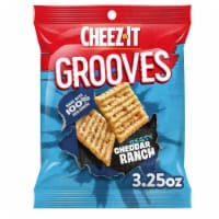 Cheez-It® Grooves Zesty Cheddar Ranch Cheese Snack Crackers Perspective: Main
