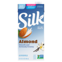 Silk® Unsweetened Vanilla Almondmilk Perspective: Main
