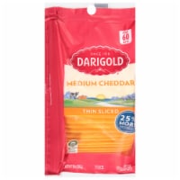 Darigold® Medium Yellow Cheddar Sliced Cheese Perspective: Main