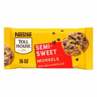 Nestle Toll House Semi Sweet Chocolate Chips Perspective: Main