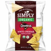 Doritos® Simply Organic White Cheddar Flavored Tortilla Chips Perspective: Main