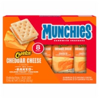 Munchies Baked Cheddar Cheese Sandwich Crackers Perspective: Main