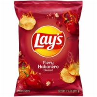 Lay's® Fiery Habanero Flavored Potato Chips Perspective: Main